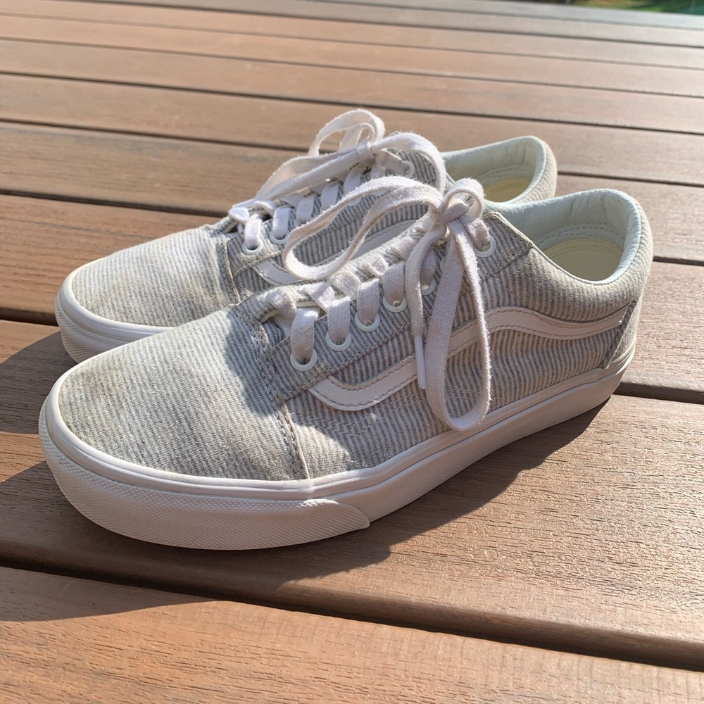 Vans Old Skool Grey & White Stripe - Gently Used
